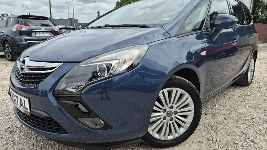 OPEL Zafira -