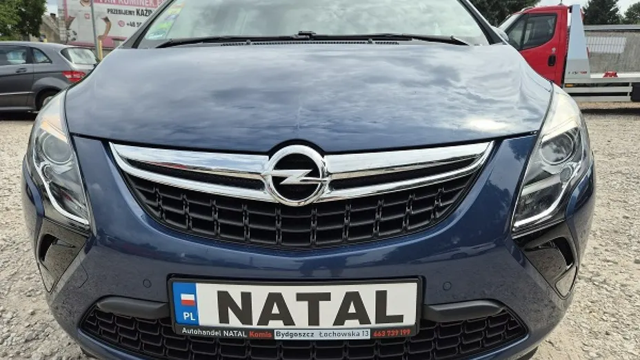OPEL Zafira -