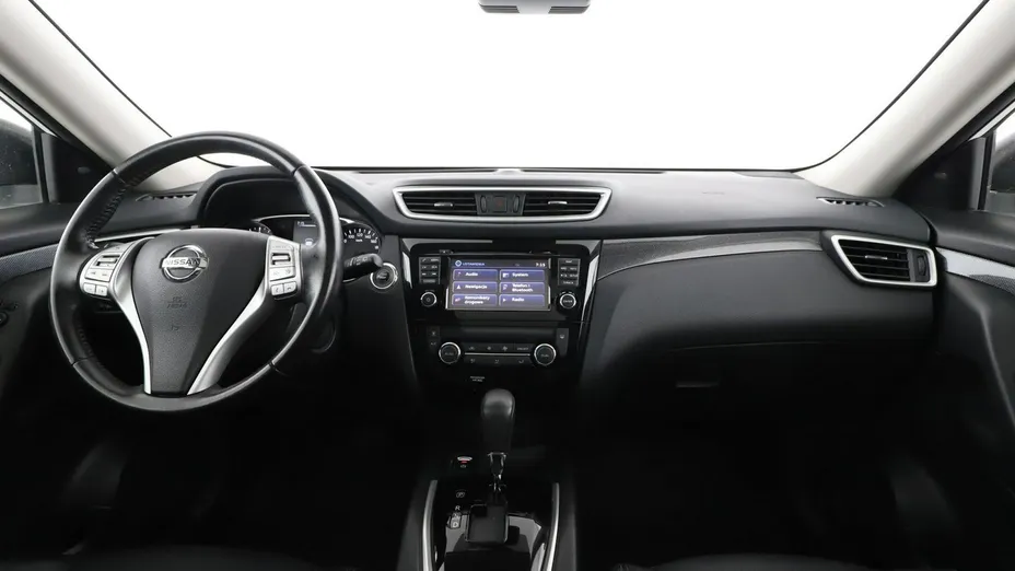 NISSAN X-Trail -