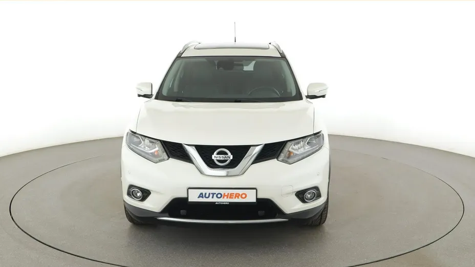 NISSAN X-Trail -