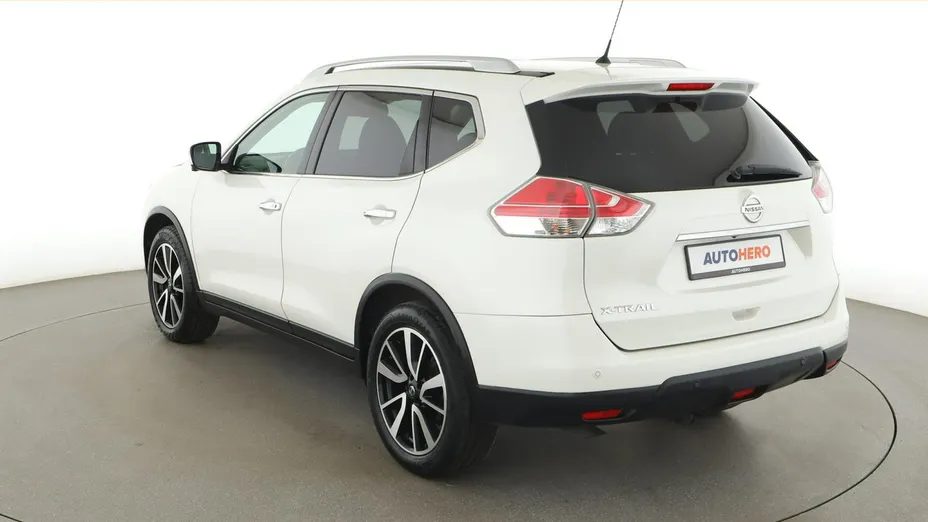 NISSAN X-Trail -