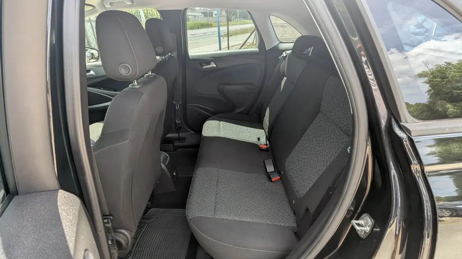 OPEL Crossland X -