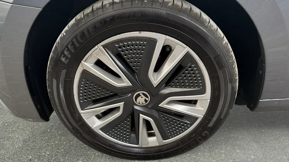 SKODA Fabia -