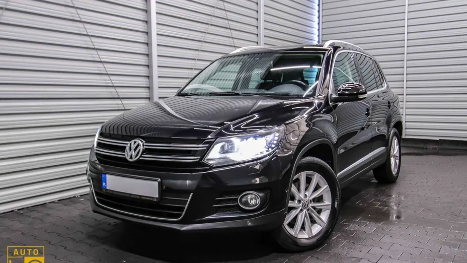 VOLKSWAGEN Tiguan -