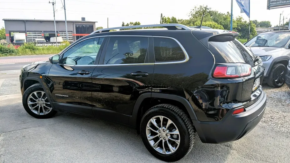 JEEP Cherokee -