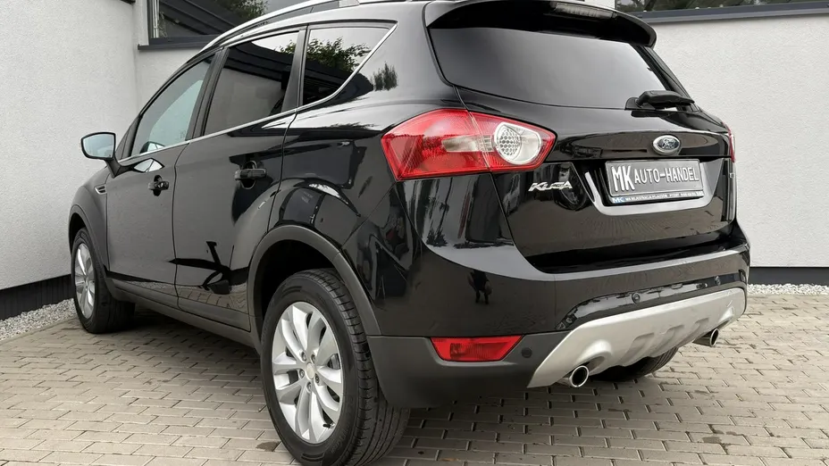 FORD Kuga -