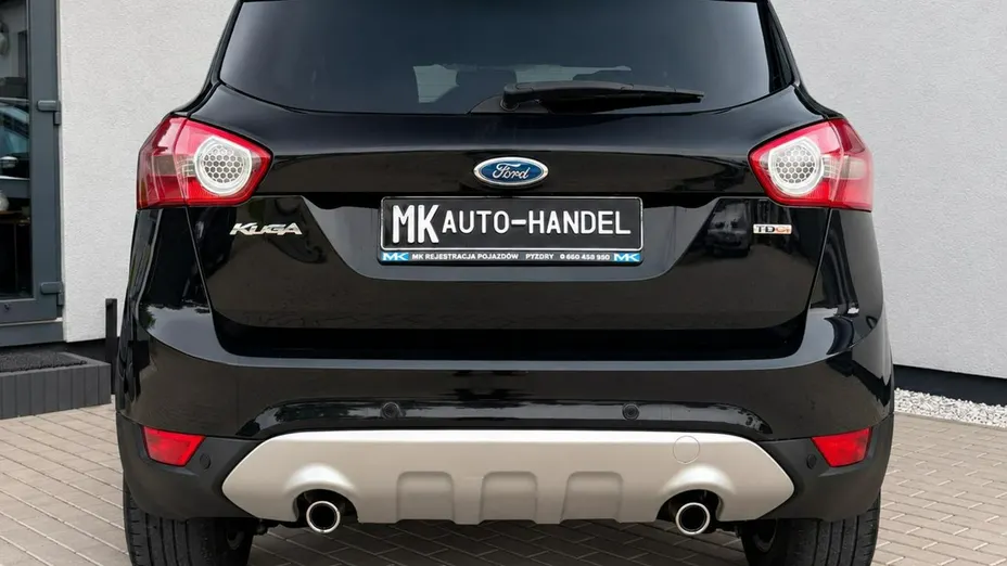 FORD Kuga -