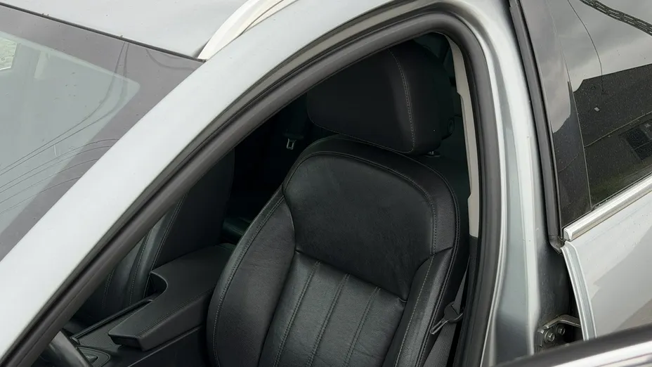 OPEL Insignia -