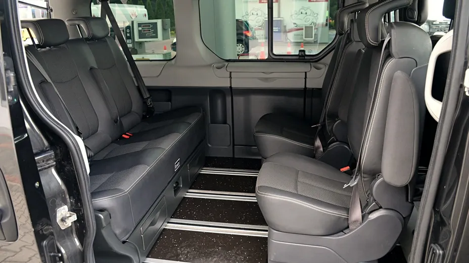 RENAULT Trafic -