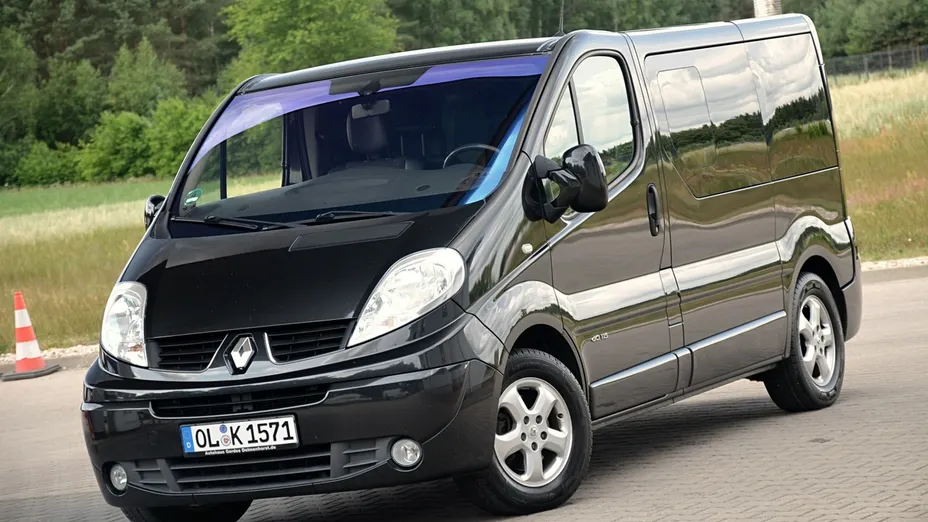 RENAULT Trafic -