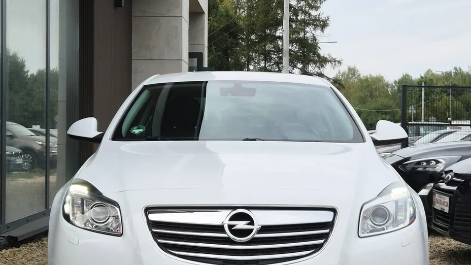 OPEL Insignia -