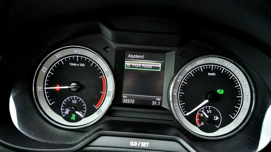 SKODA Octavia -