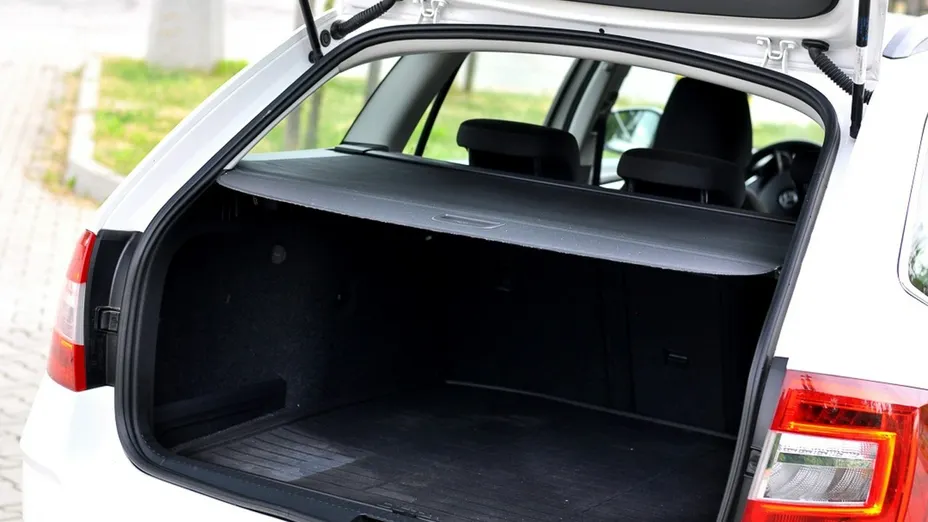 SKODA Octavia -