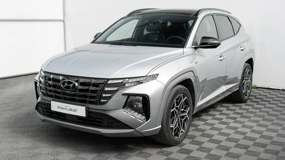 HYUNDAI Tucson -
