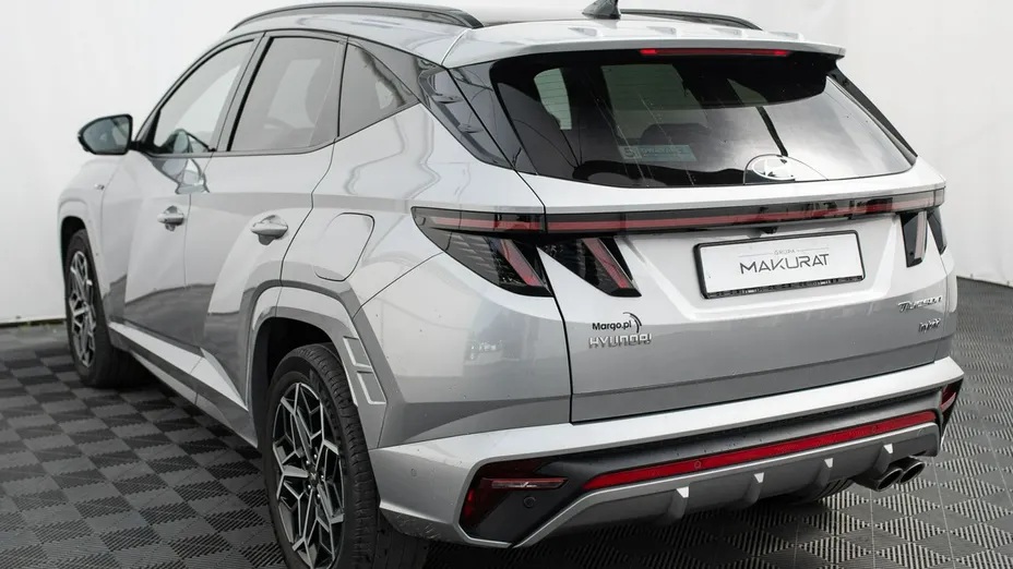 HYUNDAI Tucson -