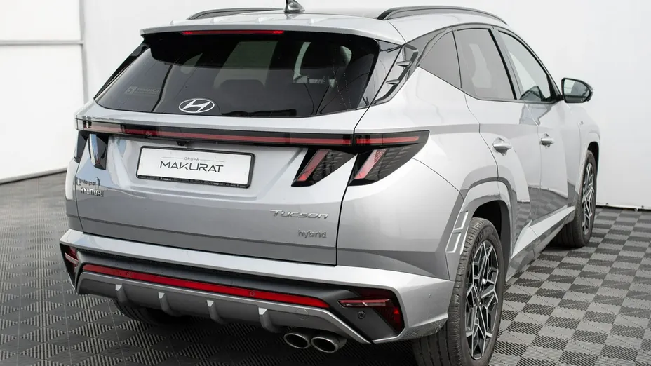 HYUNDAI Tucson -