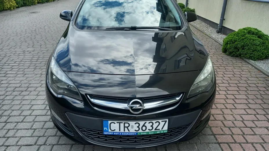 OPEL Astra -