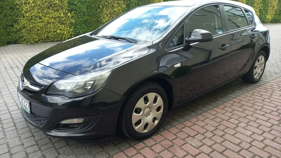 OPEL Astra -
