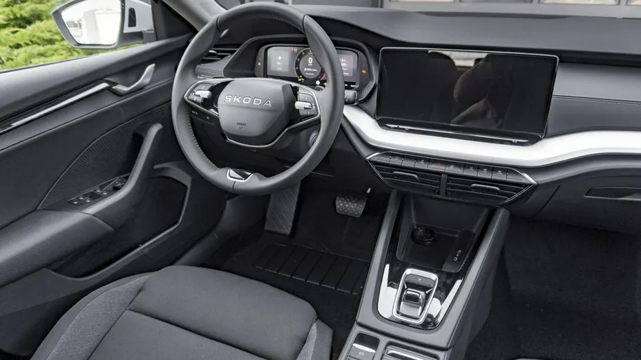 SKODA Octavia -