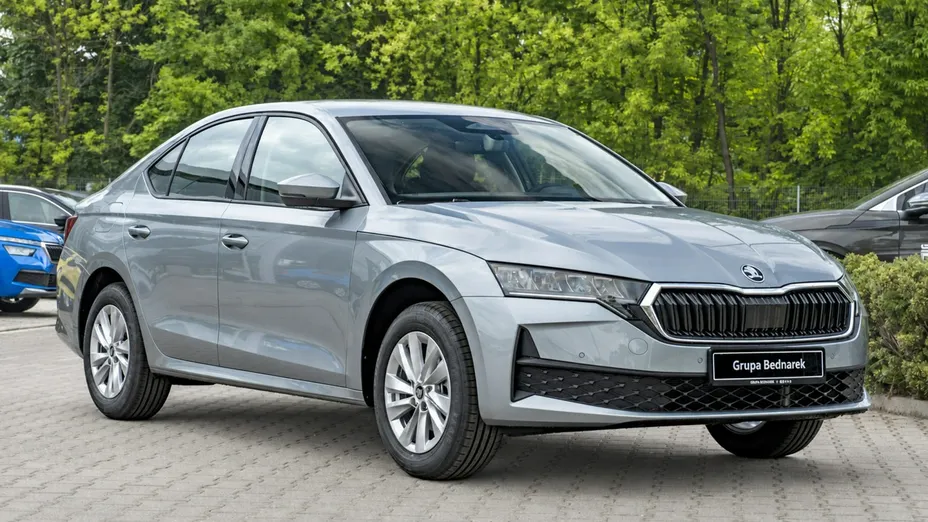 SKODA Octavia -