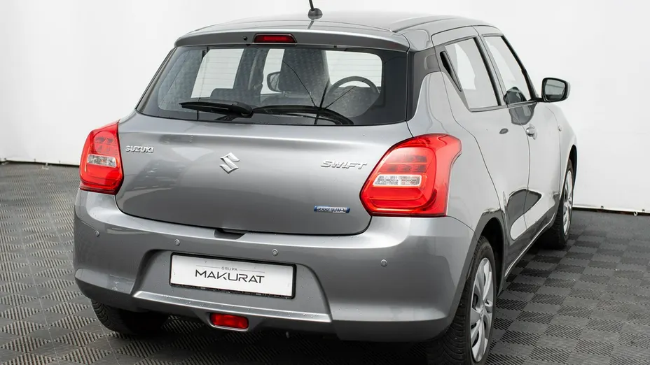 SUZUKI Swift -
