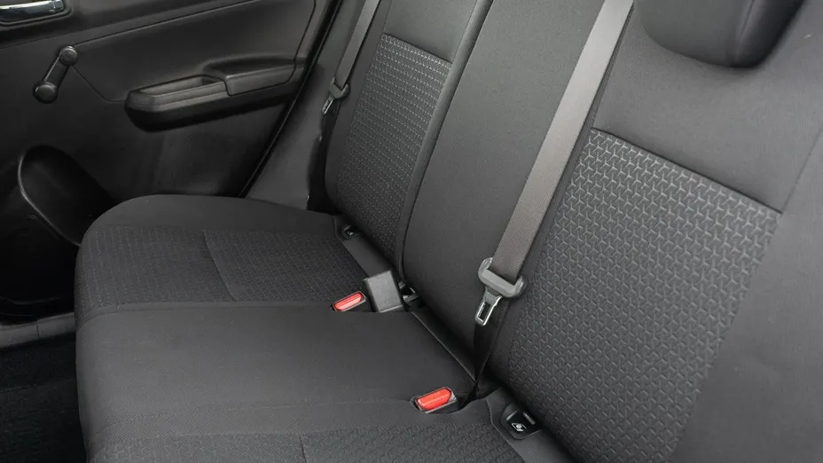 SUZUKI Swift -
