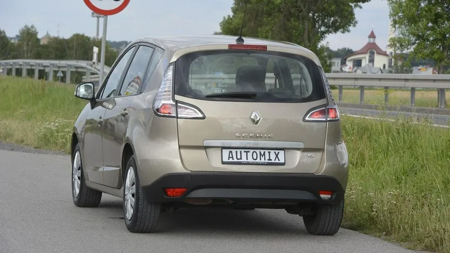 RENAULT Scenic -