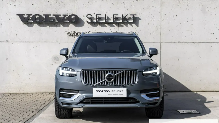 VOLVO XC90 -