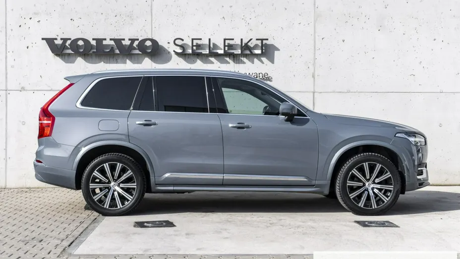 VOLVO XC90 -