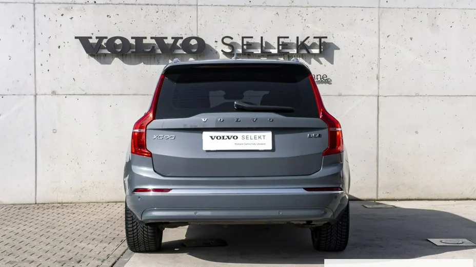 VOLVO XC90 -