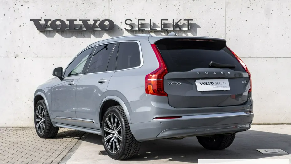 VOLVO XC90 -