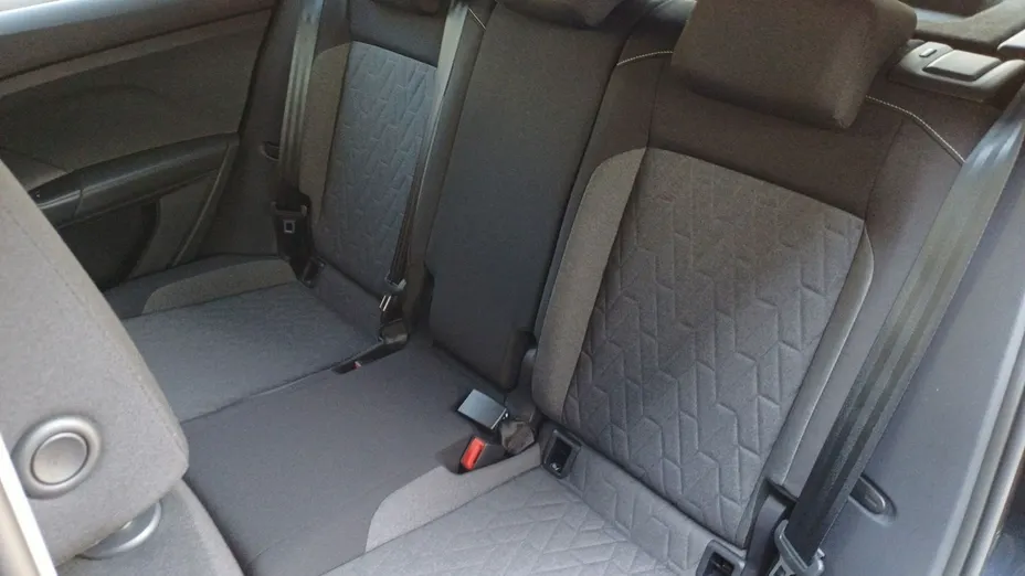 VOLKSWAGEN T-Cross -
