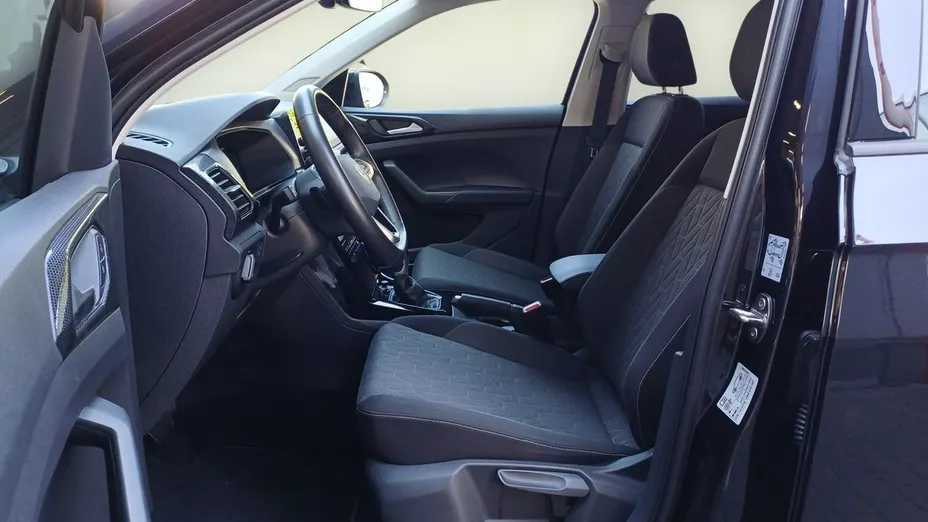 VOLKSWAGEN T-Cross -