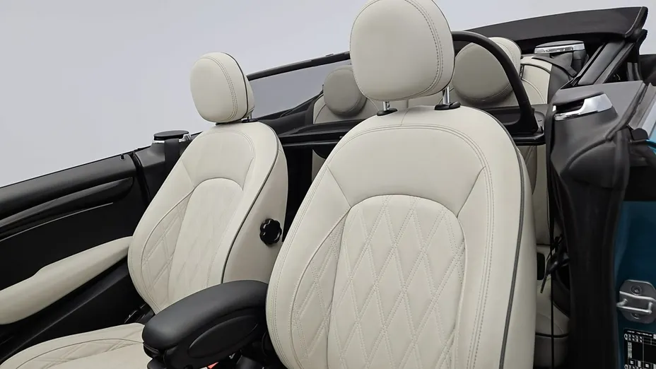 MINI Cooper -