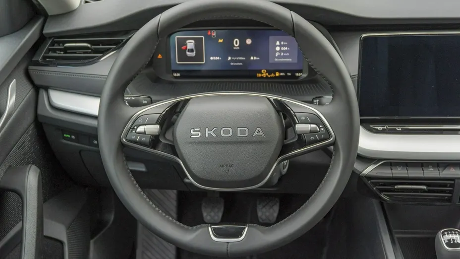 SKODA Octavia -