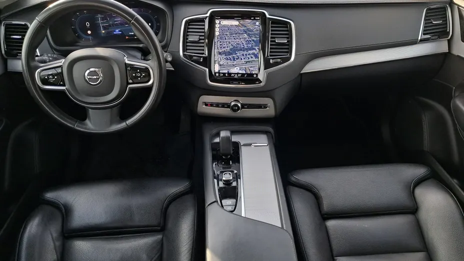VOLVO XC90 -