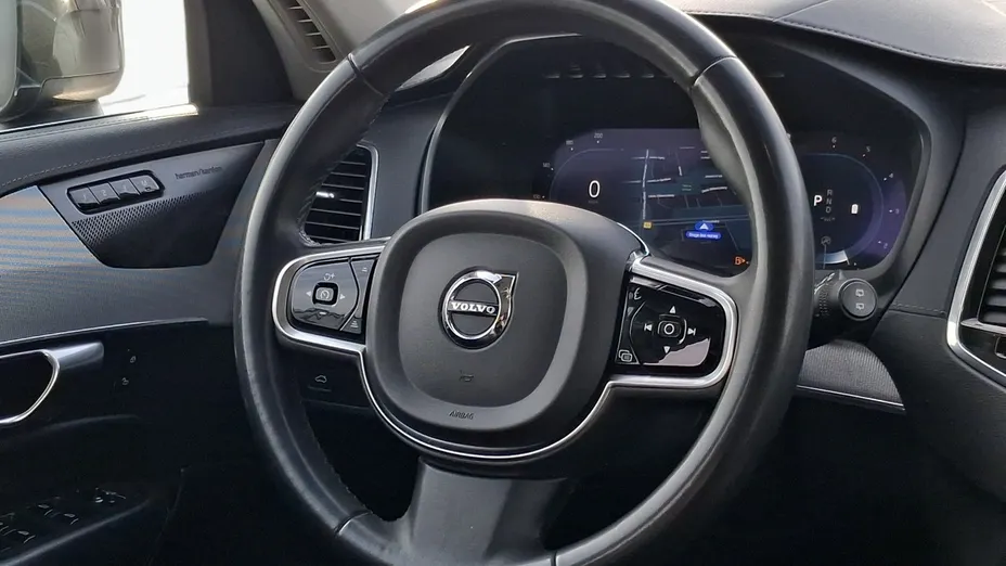 VOLVO XC90 -
