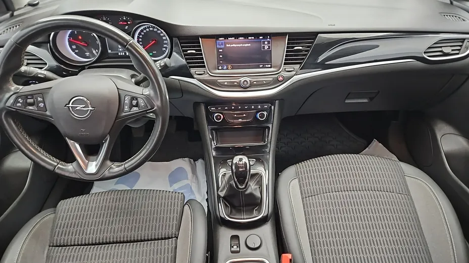 OPEL Astra -