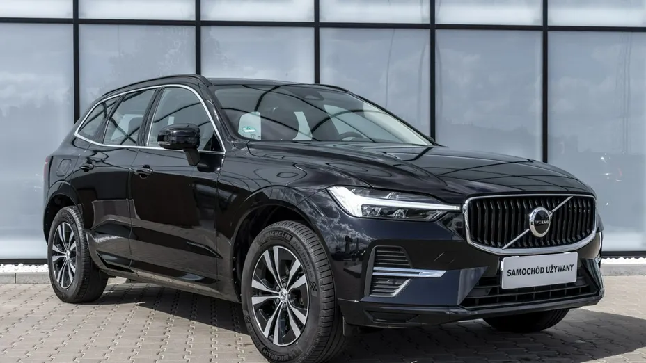 VOLVO XC60 -