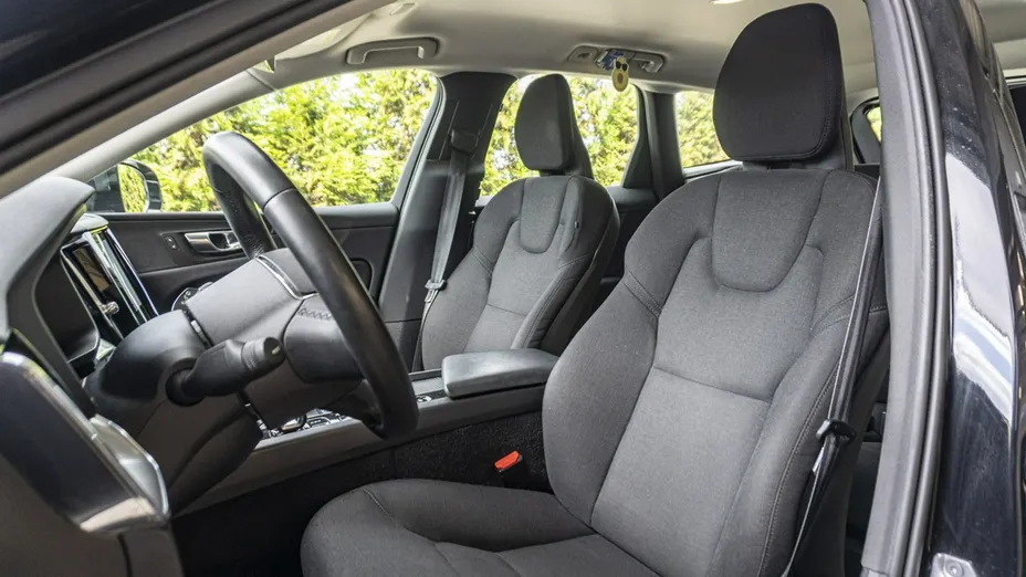 VOLVO XC60 -
