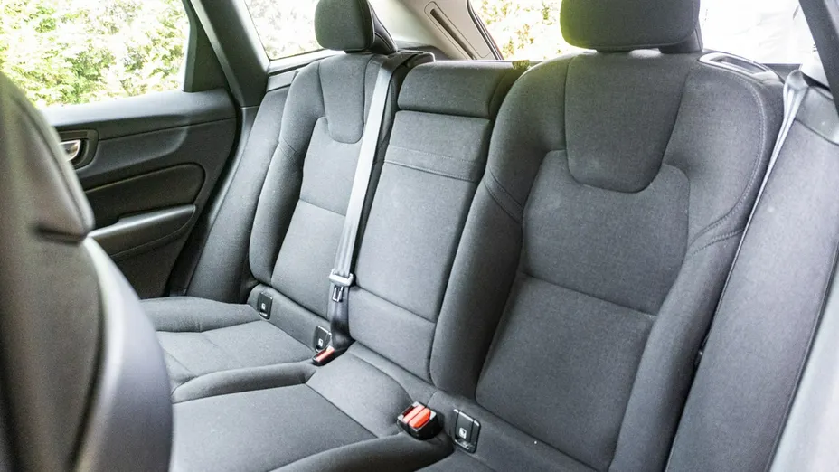 VOLVO XC60 -