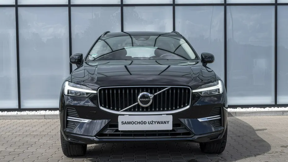 VOLVO XC60 -