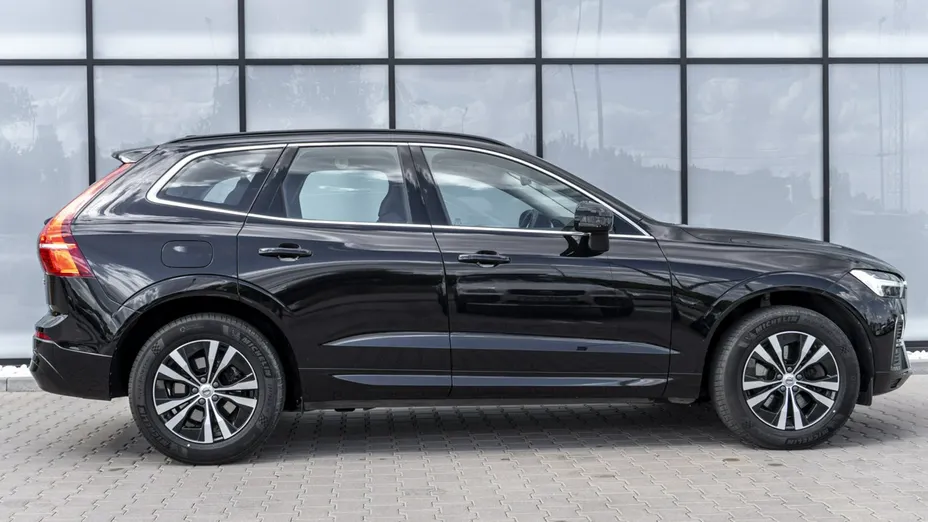 VOLVO XC60 -