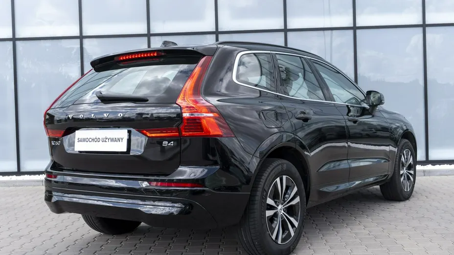 VOLVO XC60 -