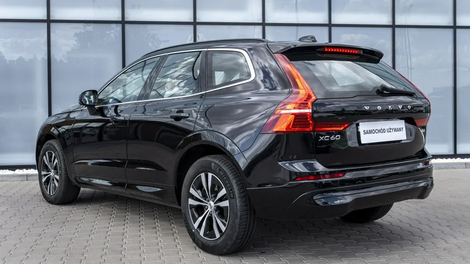 VOLVO XC60 -