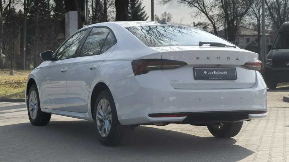 SKODA Octavia -