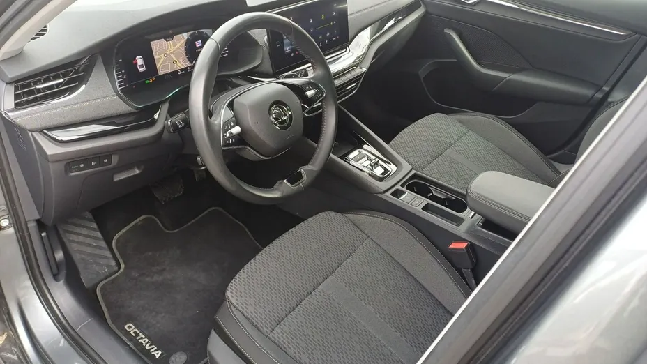 SKODA Octavia -