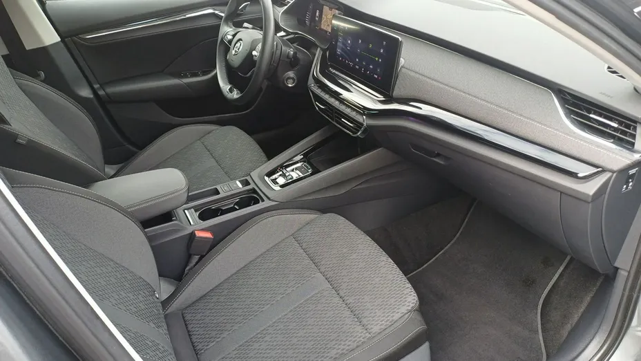 SKODA Octavia -