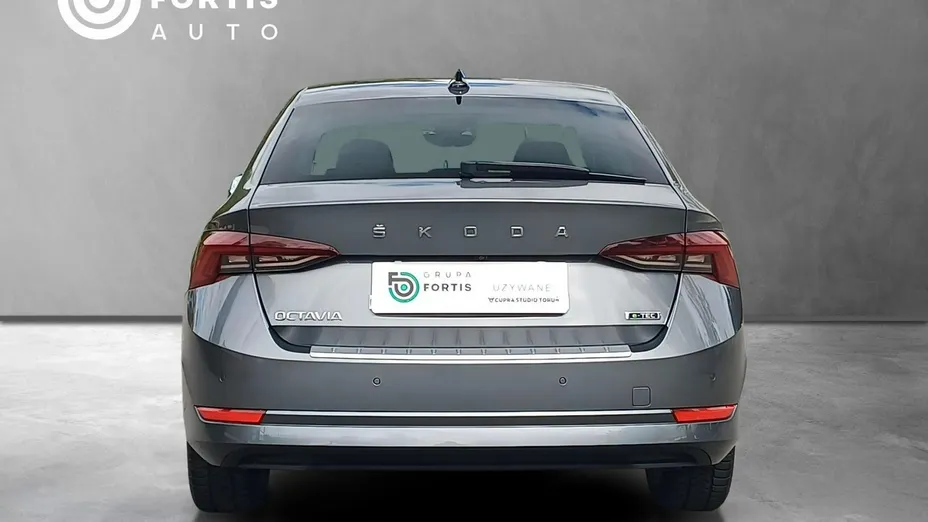SKODA Octavia -