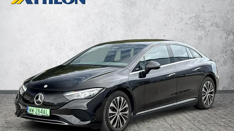 MERCEDES-BENZ EQE -